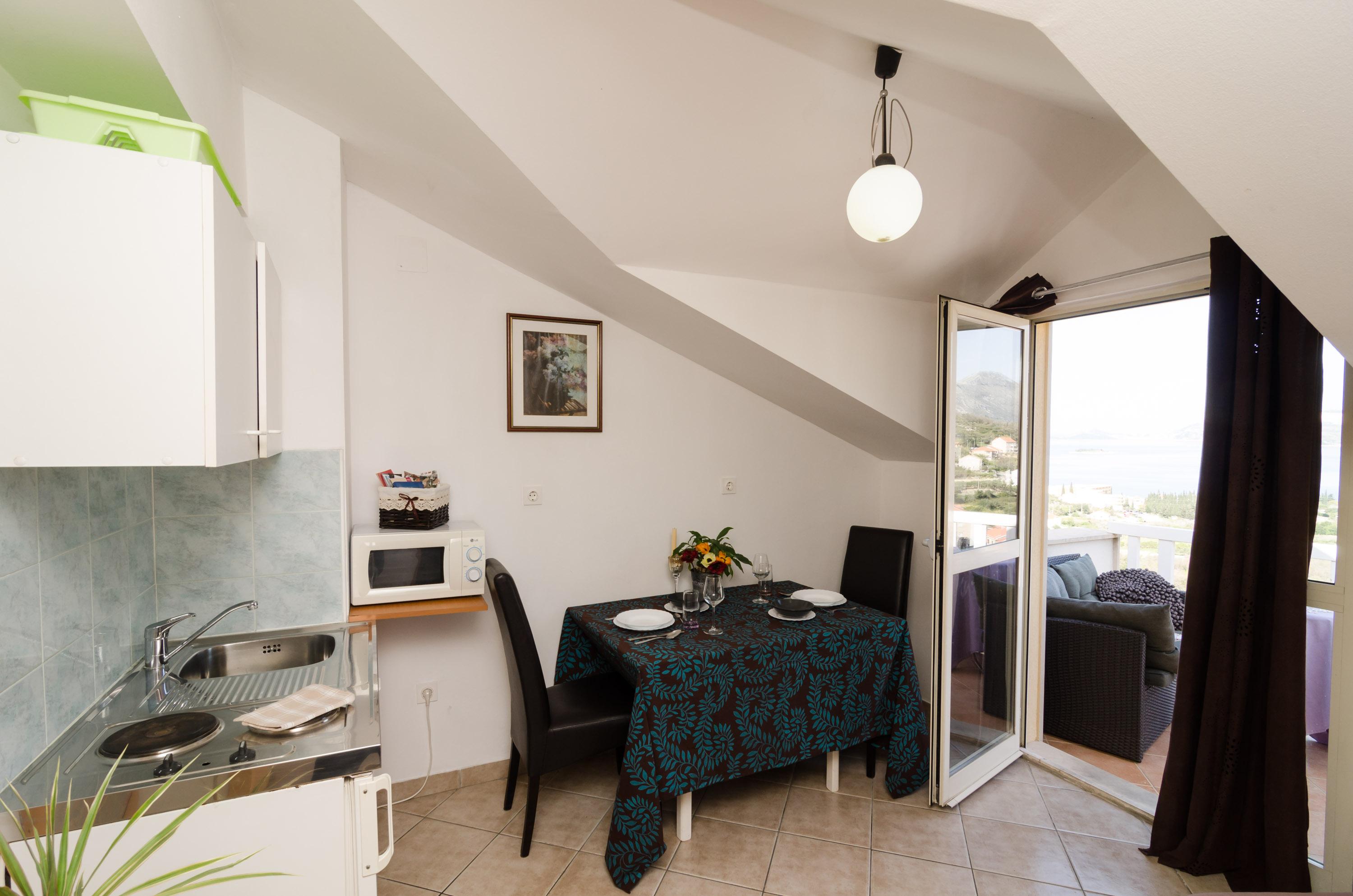 Apartamento Pansion Arte Zvrko Zvekovica Exterior foto